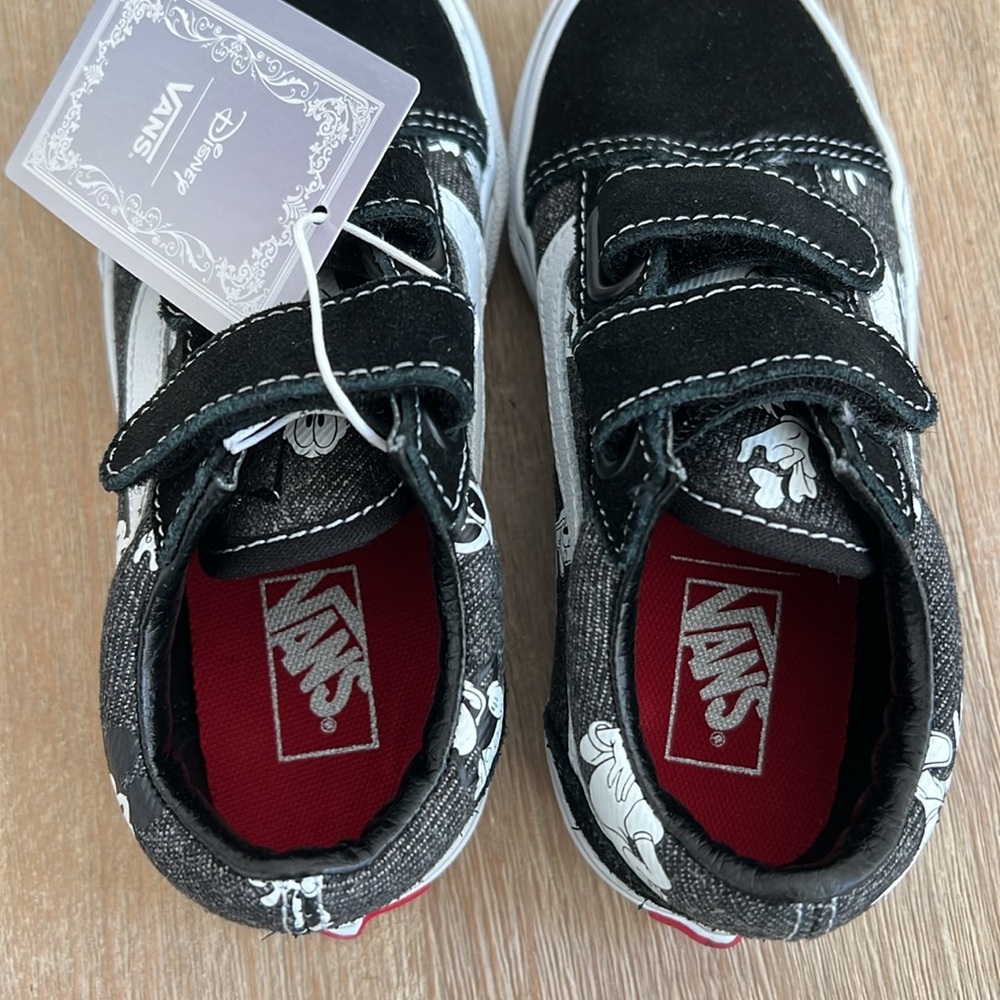 Vans Disney Old Skool Tennis Shoes Sneakera Velcro Black kid 11 1 - Picture 10 of 11